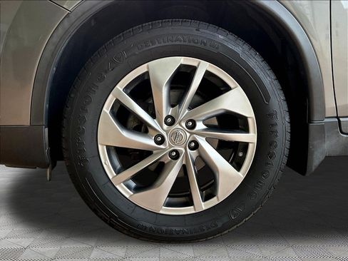 Used 2015 Nissan Rogue SL AWD/4WD image 32