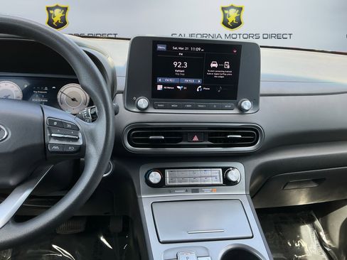 Used 2023 Hyundai Kona SE w/ Cargo Package image 13