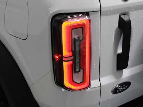 New 2025 Ford Bronco Badlands image 53