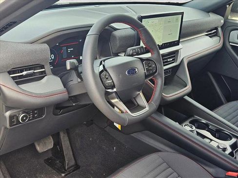New 2026 Ford Explorer ST-Line w/ ST-Line Street Pack image 3