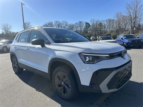 New 2026 Volkswagen Taos S image 7