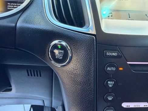 Used 2019 Ford Edge Titanium FWD image 29