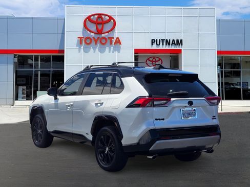 Used 2023 Toyota RAV4 XSE AWD/4WD image 6