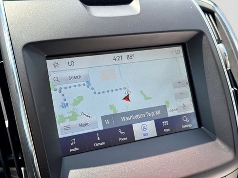 Used 2020 Ford Edge Titanium AWD/4WD image 31