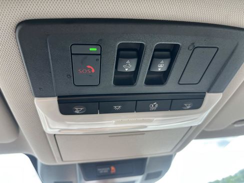 Used 2023 Nissan Rogue SL FWD image 27