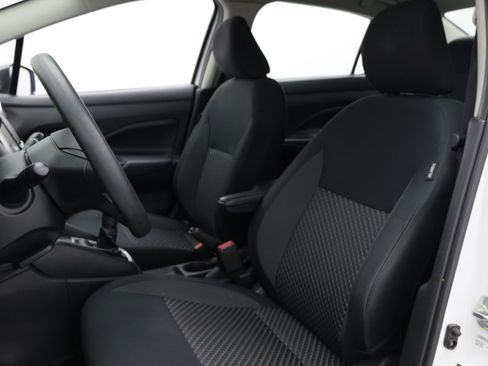 Used 2020 Nissan Versa S FWD image 14