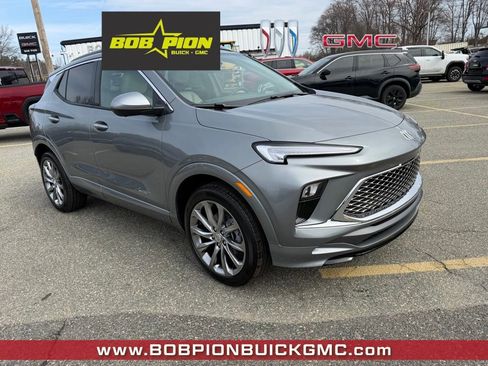 New 2026 Buick Encore GX Avenir w/ Avenir Technology Package AWD/4WD image 6