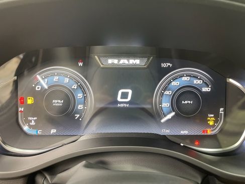 New 2026 RAM 1500 4x4 Crew Cab image 12