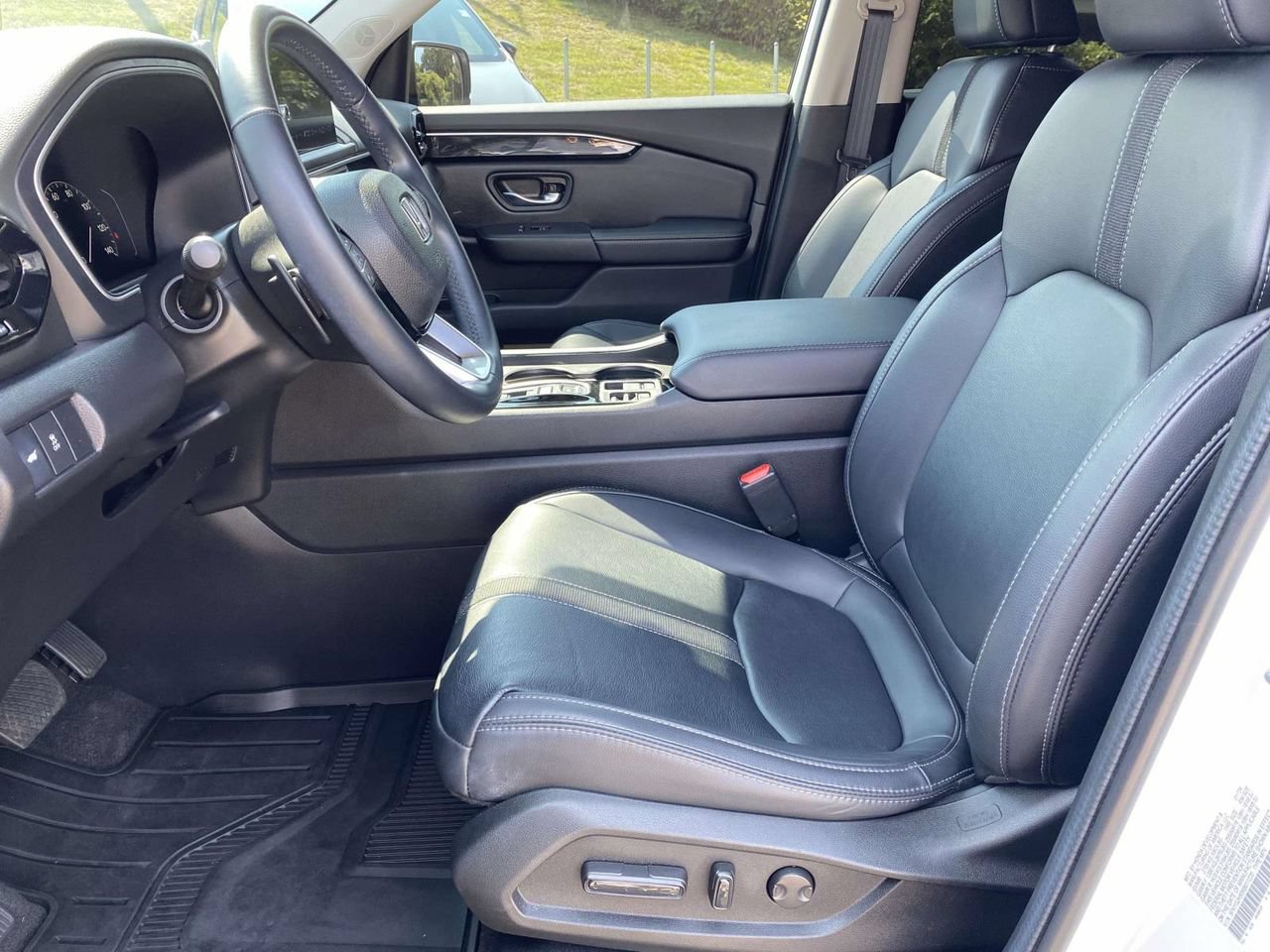 Used 2024 Honda Pilot EX-L image 15