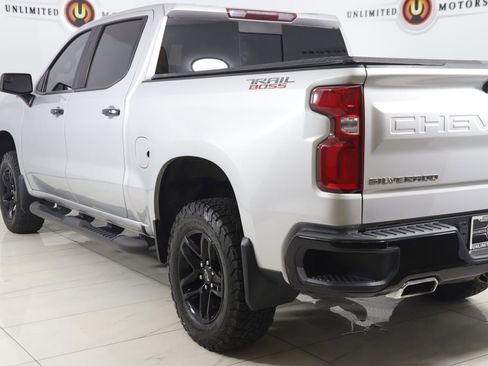 Used 2019 Chevrolet Silverado 1500 LT Trail Boss AWD/4WD image 22