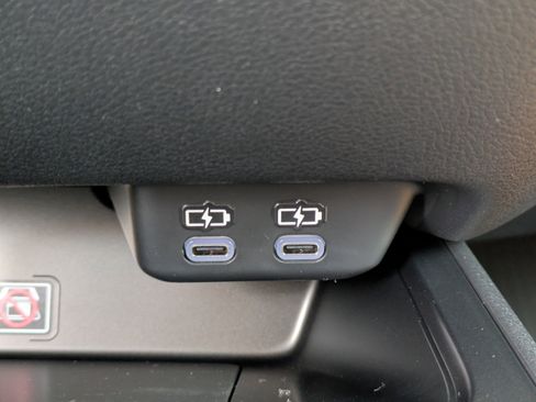 New 2025 Lexus UX 300h FWD w/ Accessory Package (Z2) image 22