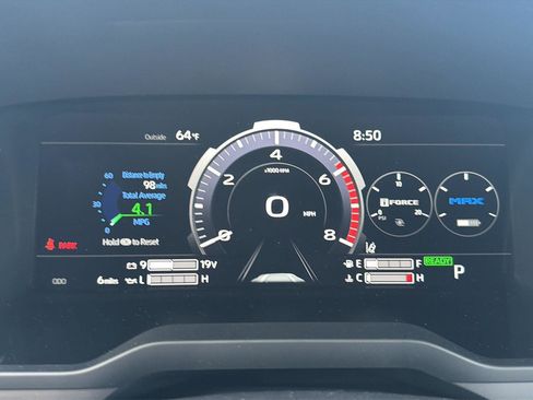 New 2026 Toyota Tundra Limited AWD/4WD image 16