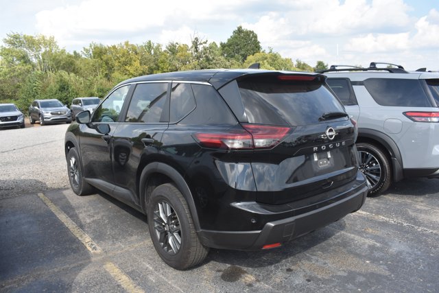Used 2024 Nissan Rogue S FWD image 6