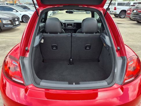 Used 2017 Volkswagen Beetle 1.8T S FWD image 7