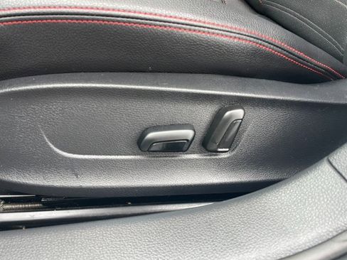 Used 2016 Volkswagen Jetta GLI SE image 14