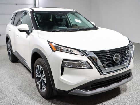 Used 2021 Nissan Rogue SV AWD/4WD image 5