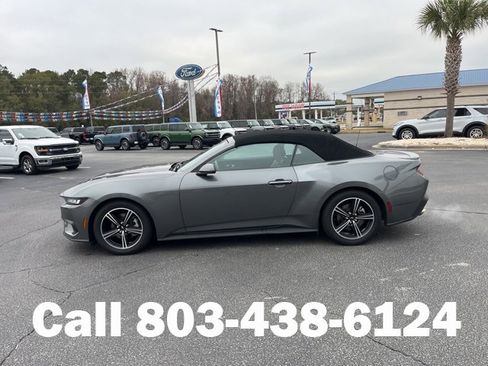 Used 2024 Ford Mustang Premium image 30