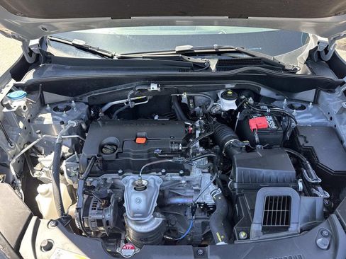 Used 2025 Honda HR-V Sport image 3
