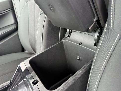 New 2025 Jeep Grand Cherokee Laredo X w/ Luxury Tech Group I image 26