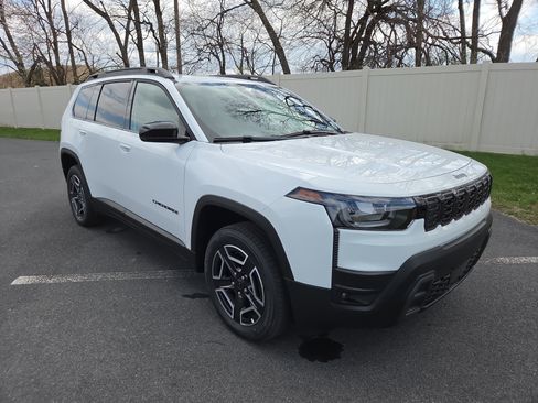 New 2026 Jeep Cherokee Limited AWD/4WD image 18