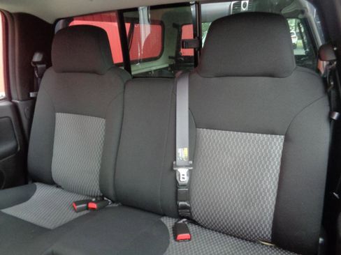 Used 2008 GMC Canyon SLE AWD/4WD image 8