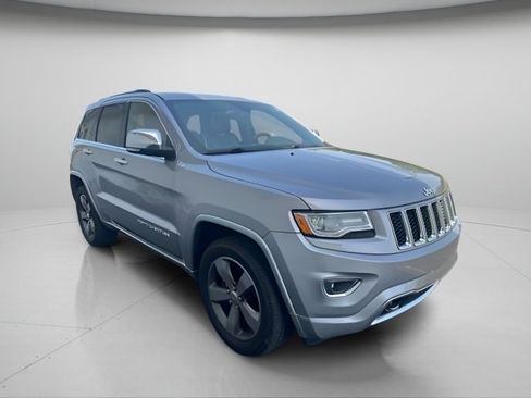 Used 2015 Jeep Grand Cherokee Overland AWD/4WD image 5