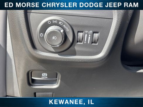 New 2026 Jeep Grand Cherokee L Limited AWD/4WD image 25