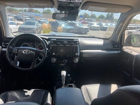 Used 2024 Toyota 4Runner TRD Off-Road Premium AWD/4WD image 20