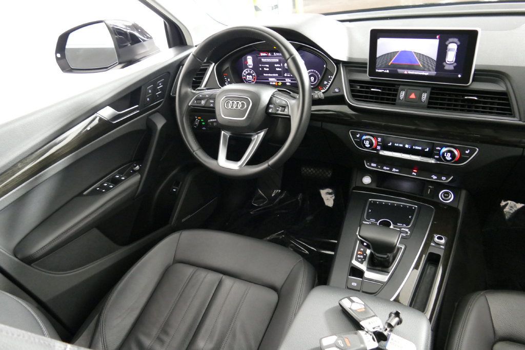 Used 2019 Audi Q5 Premium AWD/4WD image 27