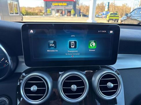 Used 2021 Mercedes-Benz GLC 300 4MATIC image 26