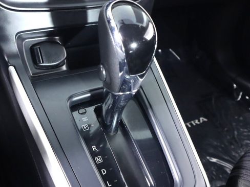 Used 2019 Nissan Sentra SV FWD image 26