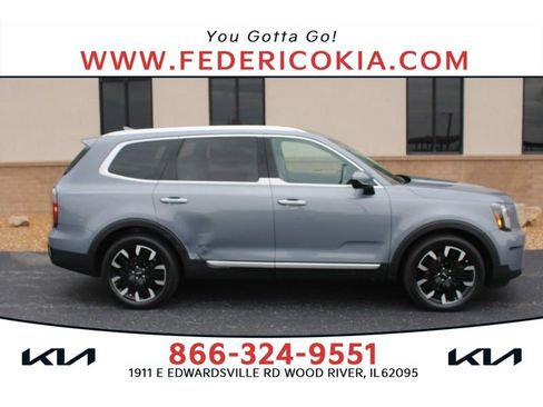 Used 2023 Kia Telluride SX Prestige image 1