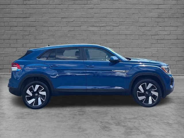 Used 2026 Volkswagen Atlas Cross Sport SE AWD/4WD image 8