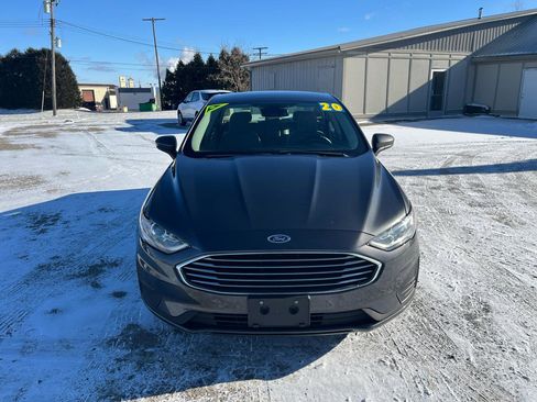 Used 2020 Ford Fusion SE image 8