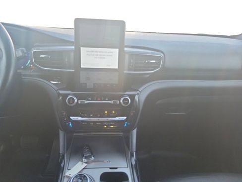 Used 2022 Ford Explorer ST w/ ST Street Pack image 10