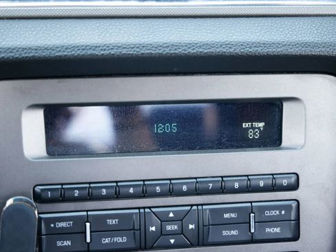 Used 2014 Ford Mustang GT image 32