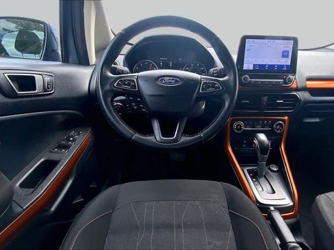 Used 2021 Ford EcoSport SE w/ SE Convenience Package FWD image 6