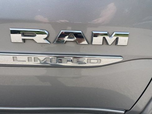 Used 2020 RAM 1500 Limited AWD/4WD image 12