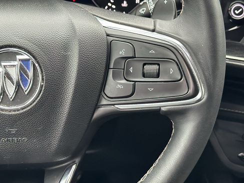 Used 2023 Buick Envision Essence FWD image 31