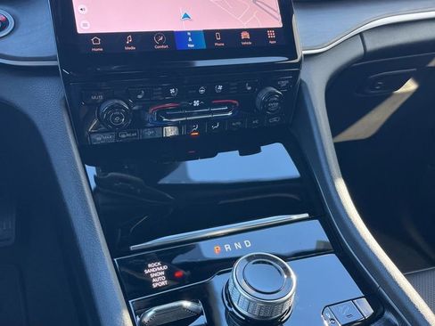 New 2025 Jeep Grand Cherokee Limited 4xe image 16