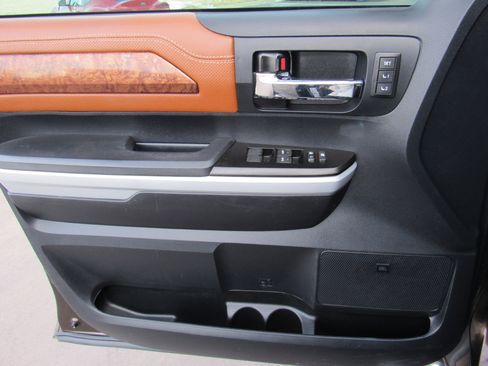 Used 2018 Toyota Tundra 1794 Edition image 12