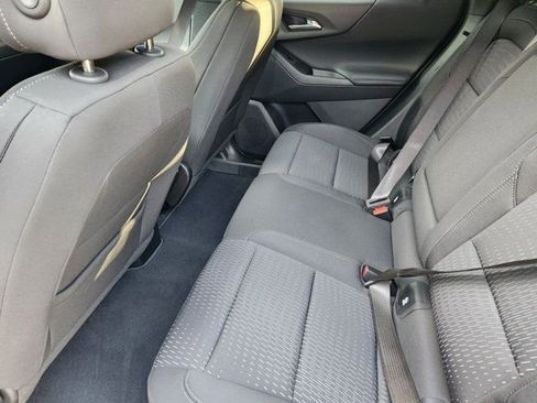 Used 2025 Chevrolet Equinox LT w/ Safety and Technology Package image 31