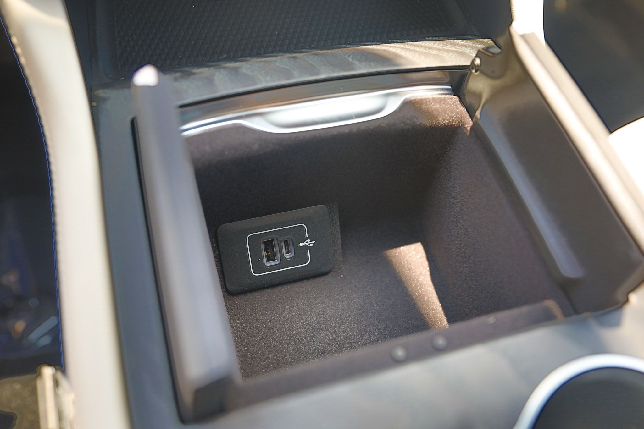 Used 2024 Maserati Grecale Modena AWD/4WD image 28
