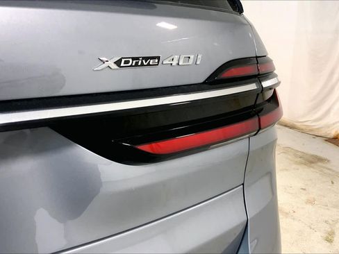 New 2026 BMW X7 xDrive40i w/ Executive Package image 15