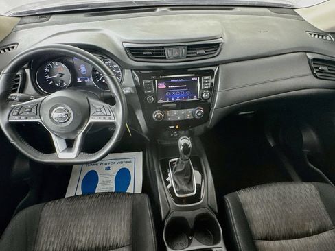 Used 2019 Nissan Rogue S w/ Special Edition Package FWD image 26