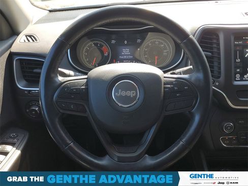 Used 2020 Jeep Cherokee Trailhawk w/ Cold Weather Group image 26