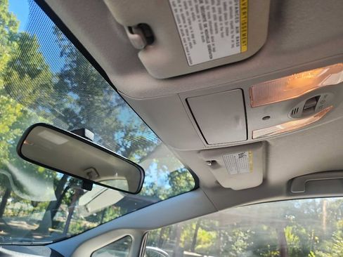 Used 2010 Toyota Prius Two image 20