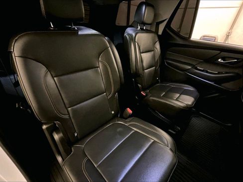Used 2021 Chevrolet Traverse Premier w/ Redline Edition image 27
