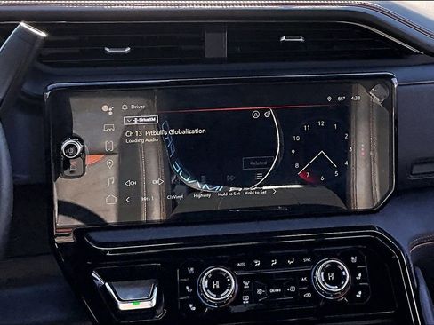 Used 2025 GMC Sierra 2500 AT4 w/ AT4 Premium Plus Package image 10