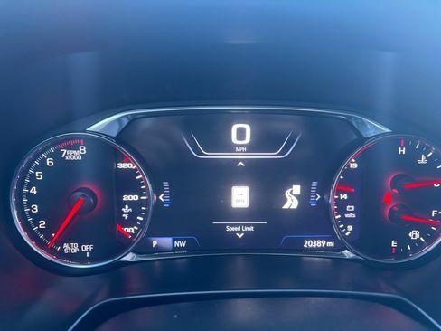 Used 2025 Chevrolet Blazer RS image 18